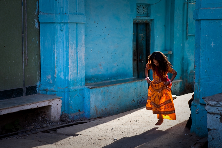glimpses of bharat - the photography of marji lang